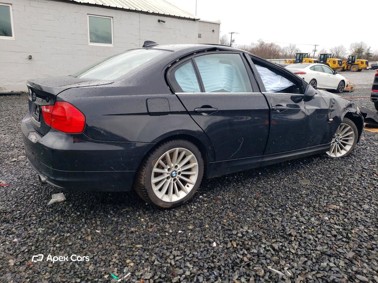 BMW Series 3 2011