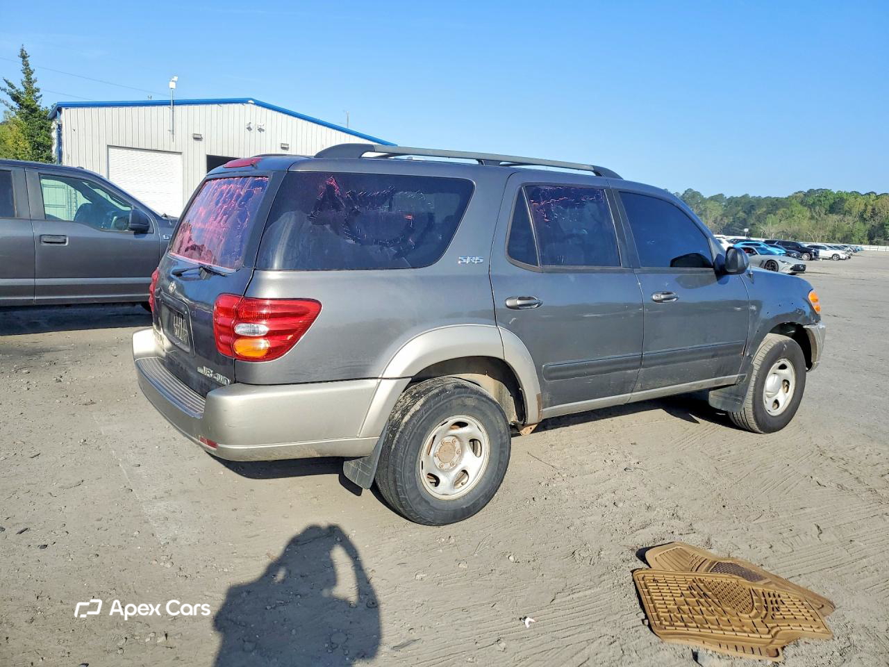 Toyota Sequoia 2004