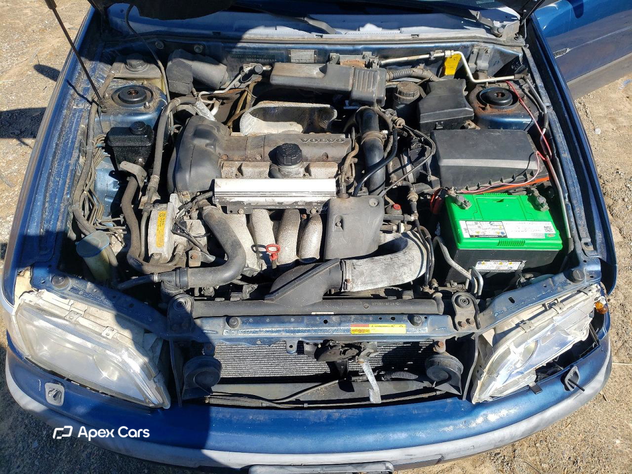 Volvo V40 2000