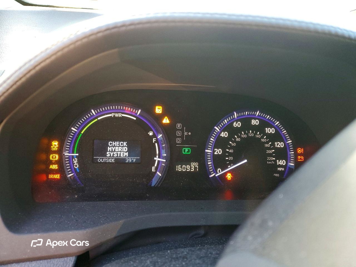 Lexus HS 2010