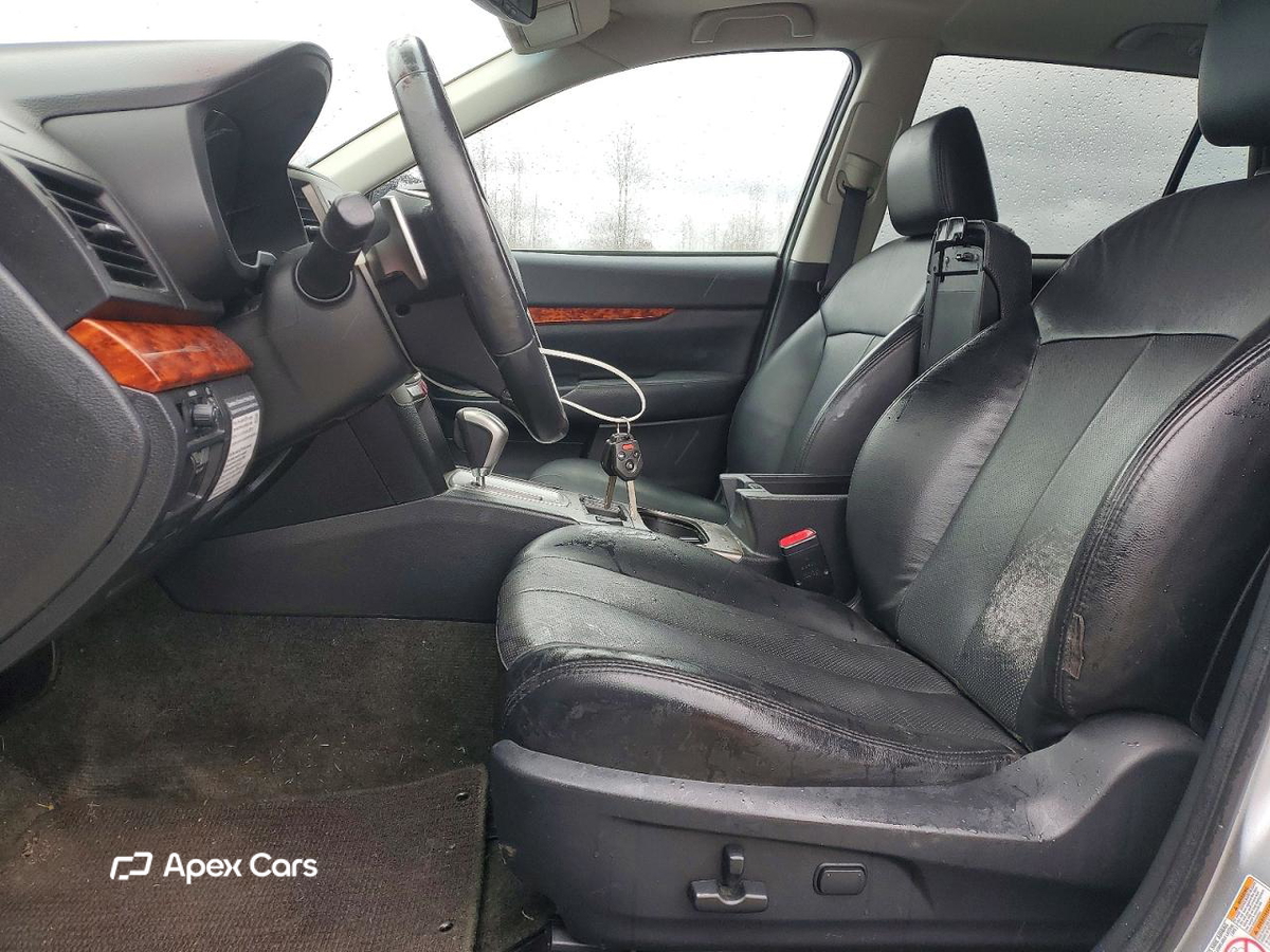 Subaru Outback 2012