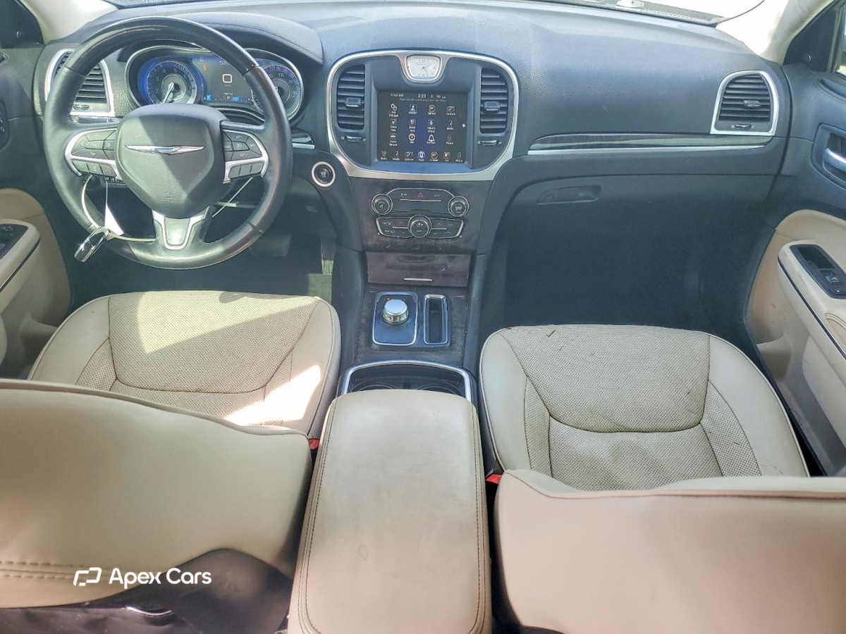 Chrysler 300 2016