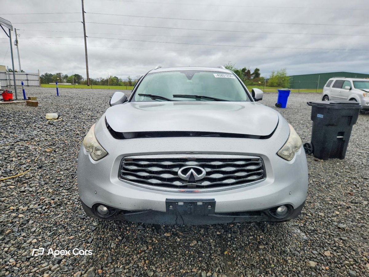 Infiniti FX 2011