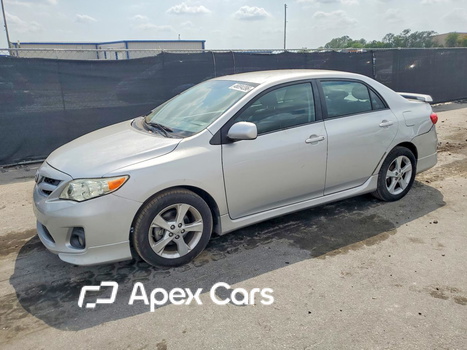 Toyota Corolla 2013 - Zdjęcie 1 z 12