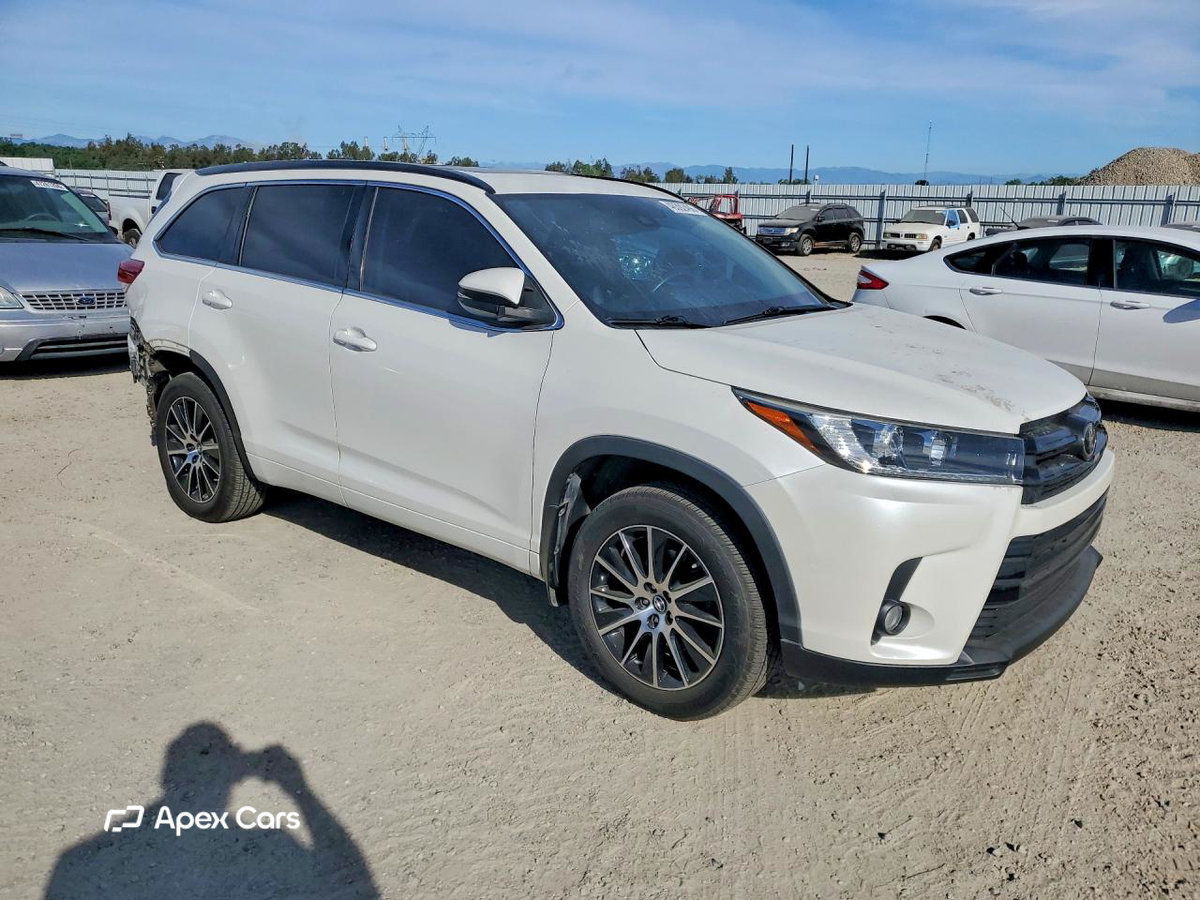 Toyota Highlander 2018