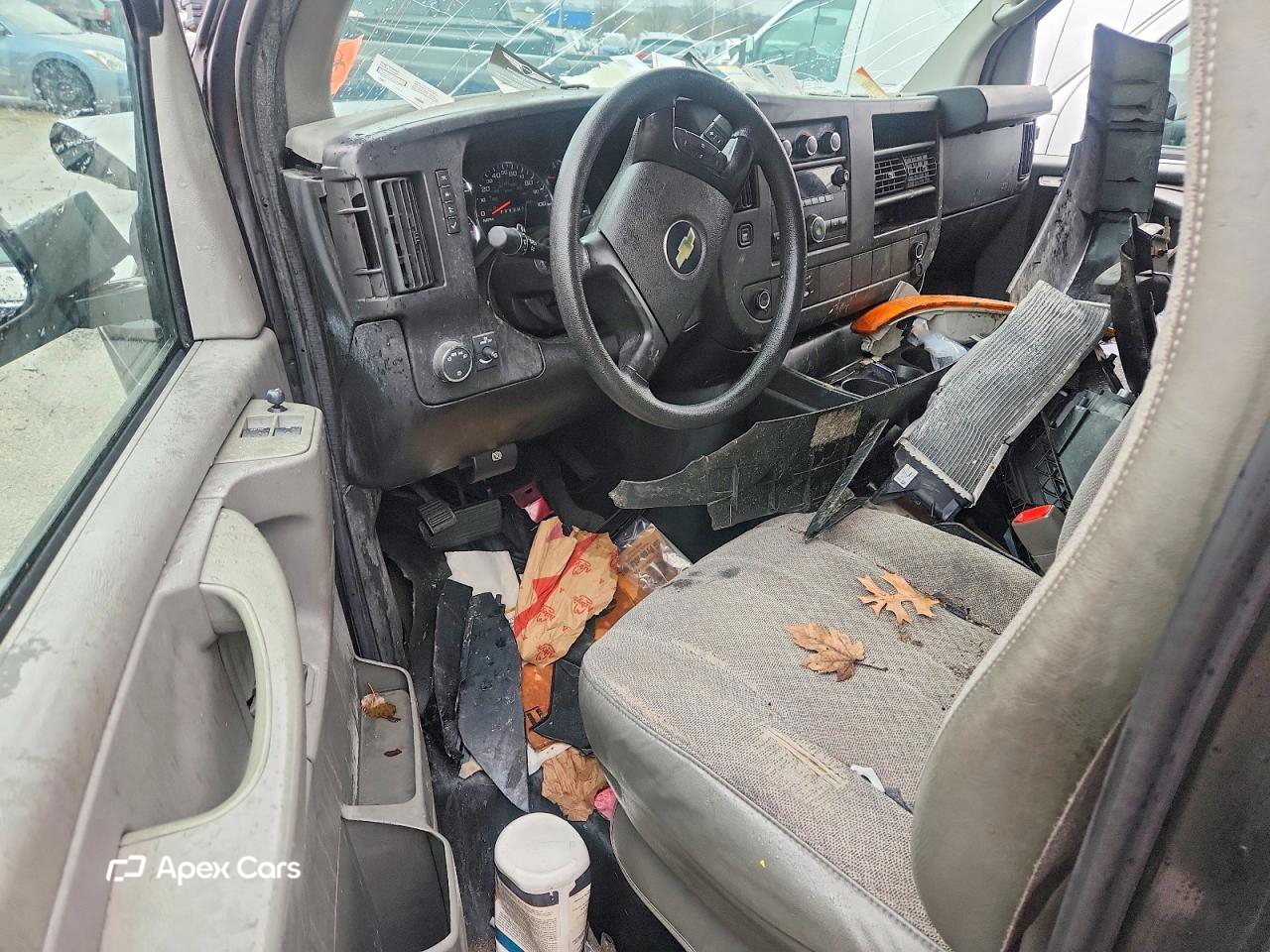 Chevrolet Express 2013