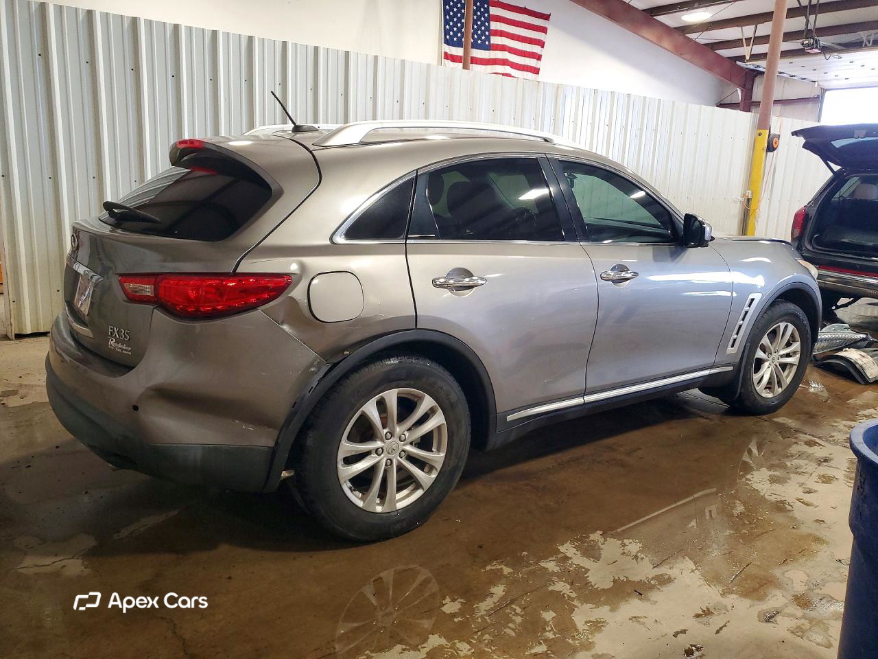 Infiniti FX 2011