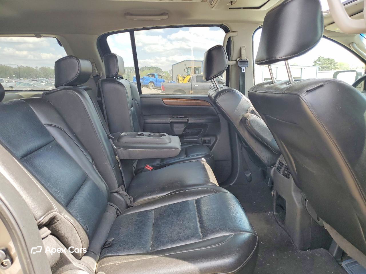 Nissan Armada 2009