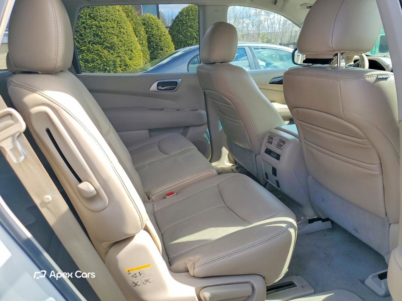 Nissan Pathfinder 2013
