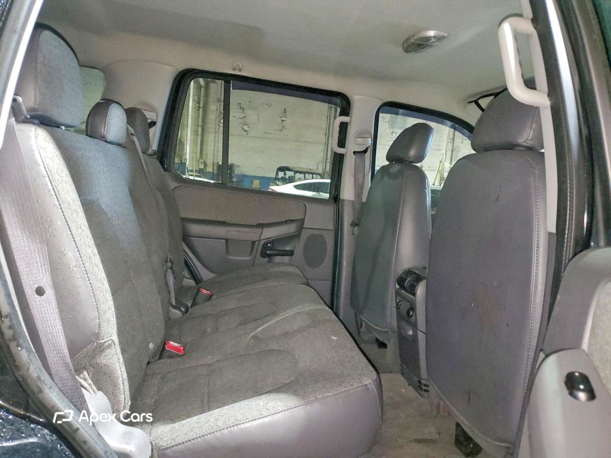 Ford Explorer 2004