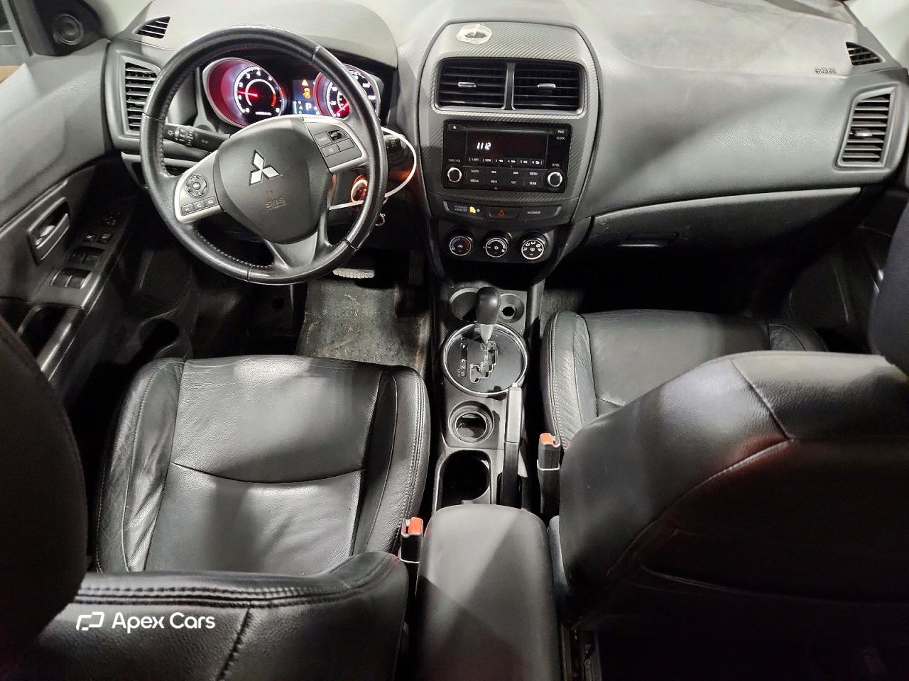 Mitsubishi Outlander 2015