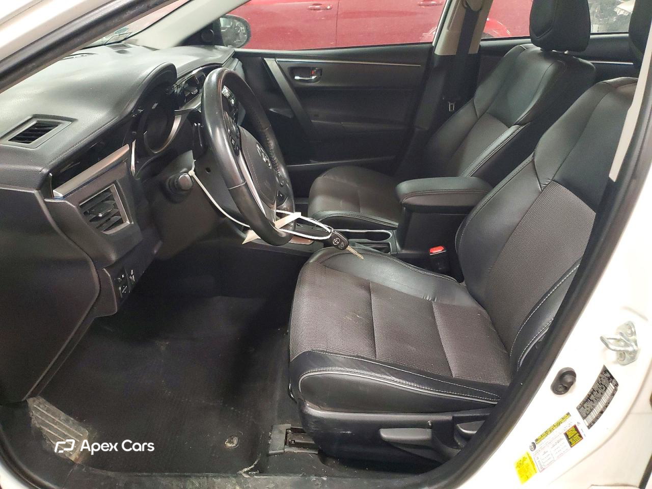 Toyota Corolla 2015