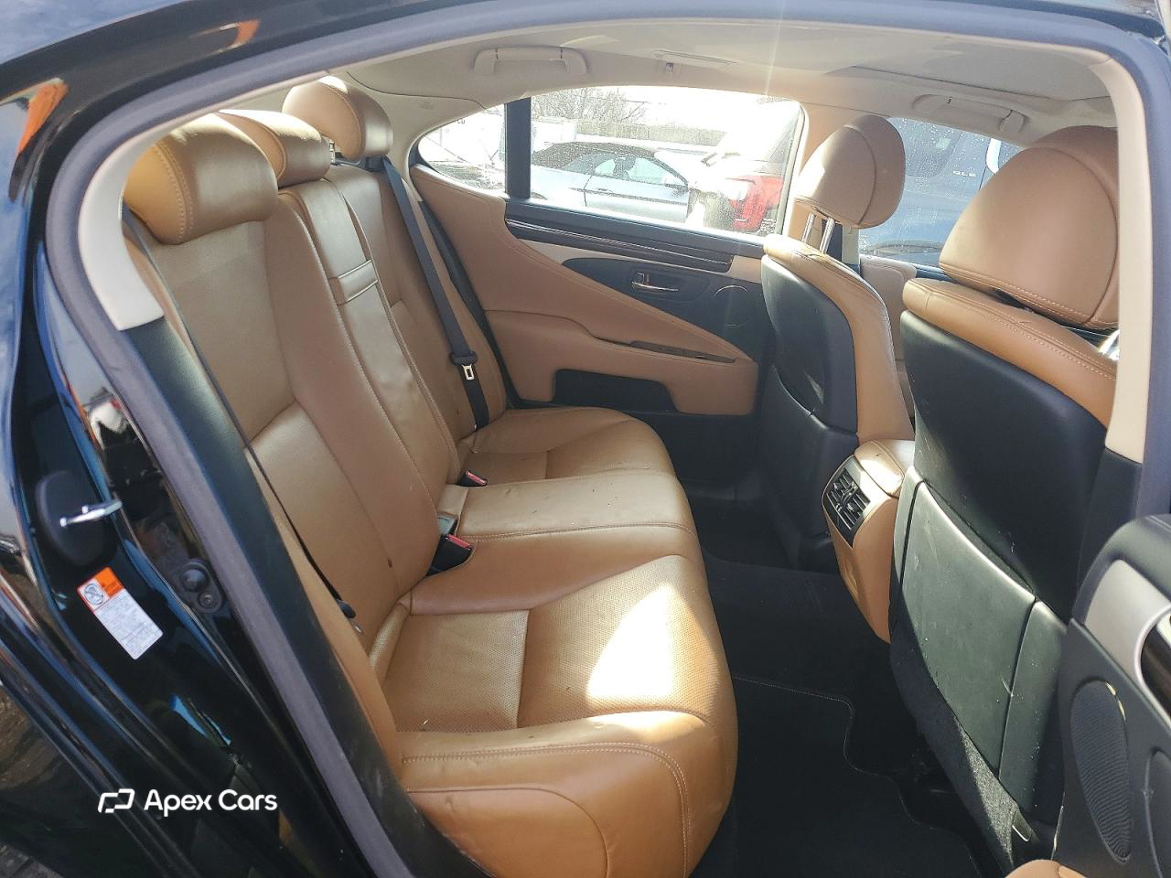 Lexus LS 2016