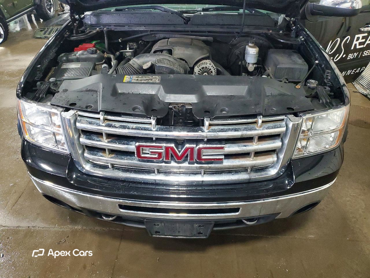 GMC Sierra 2010