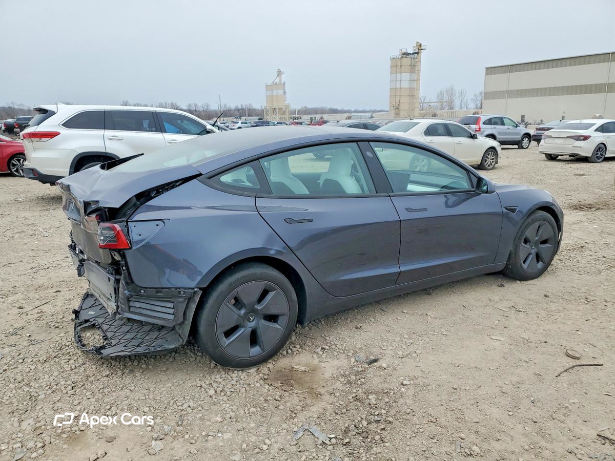 Tesla Model 3 2023