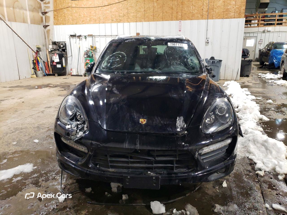 Porsche Cayenne 2012