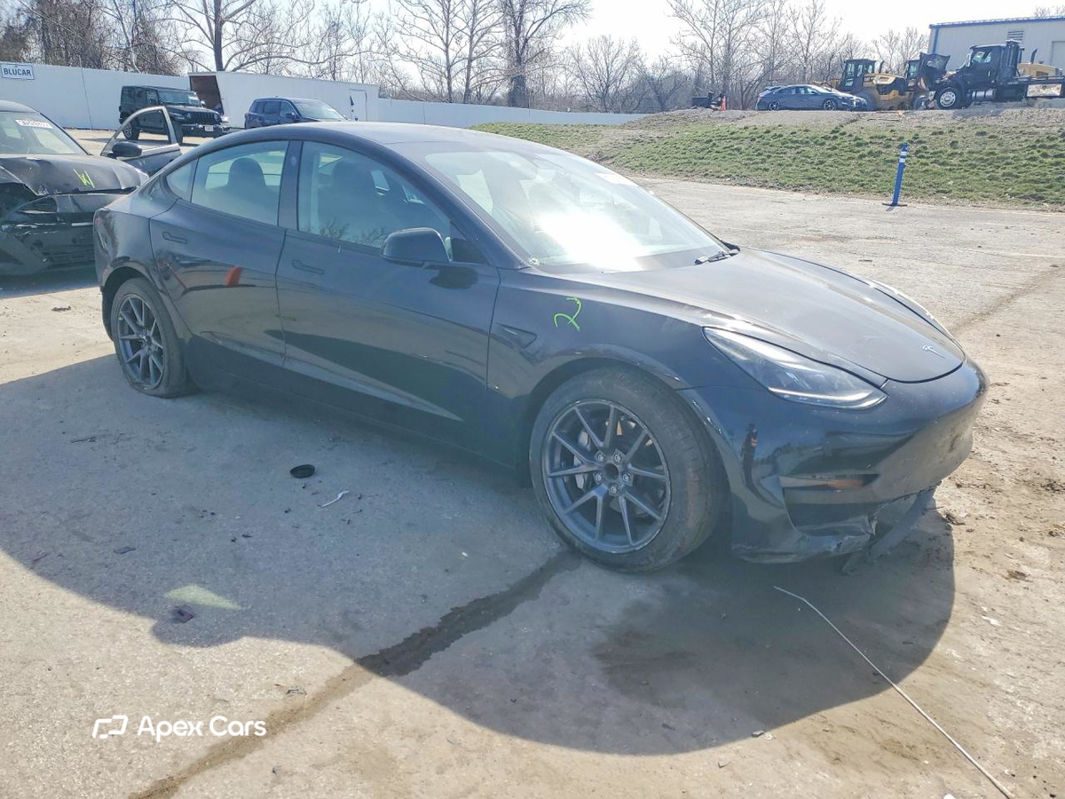 Tesla Model 3 2023