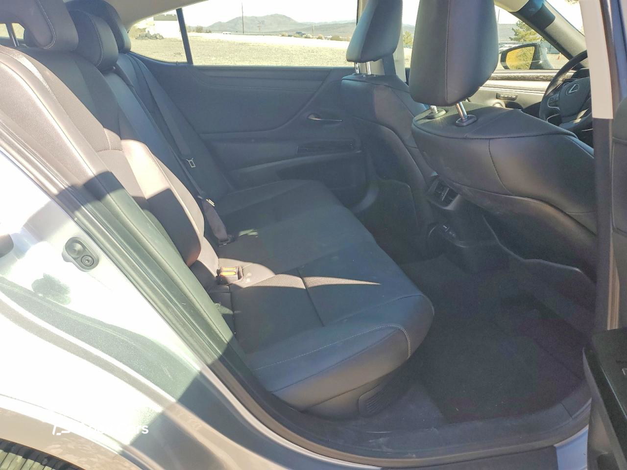 Lexus ES 2024