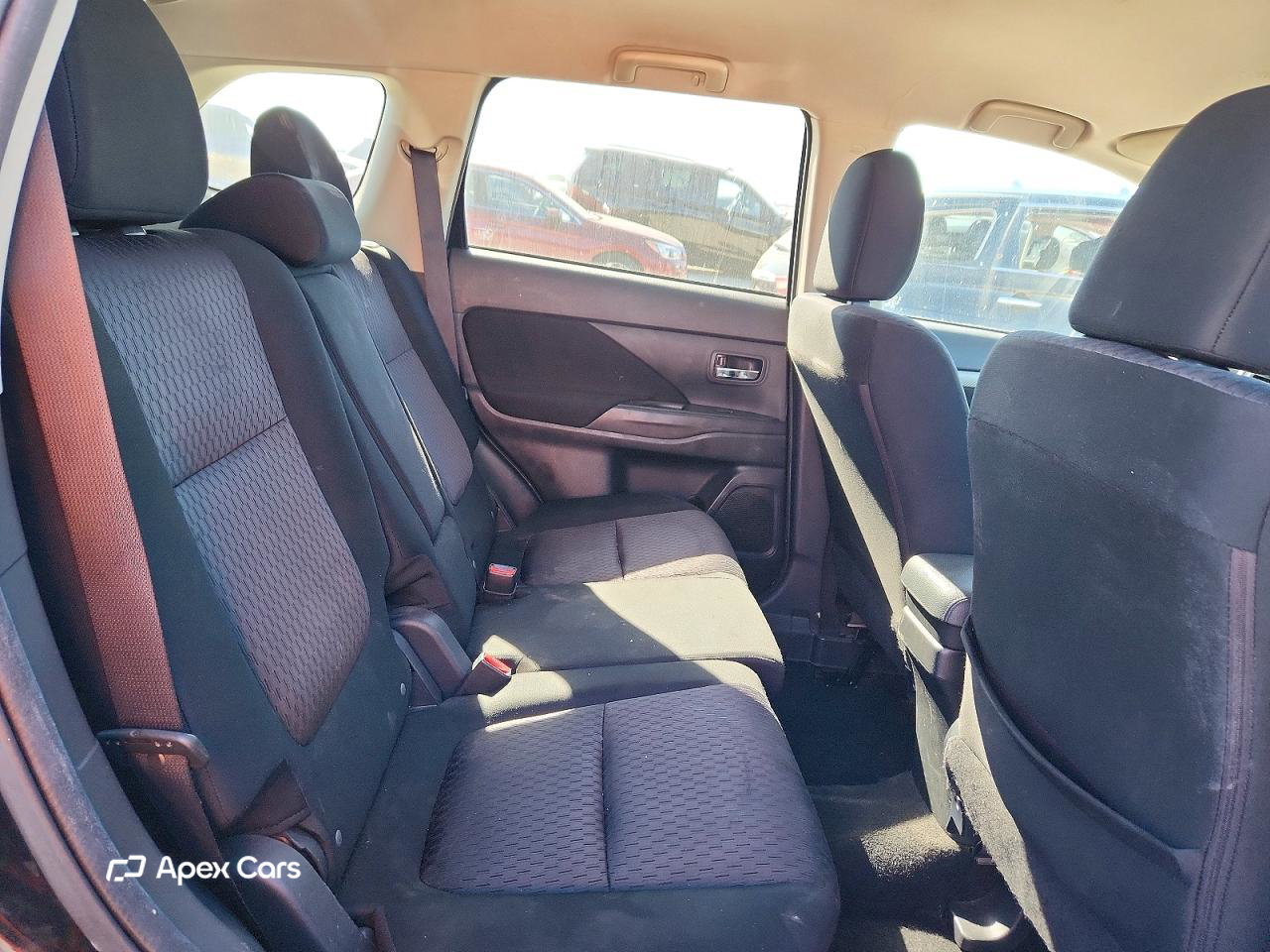 Mitsubishi Outlander 2014