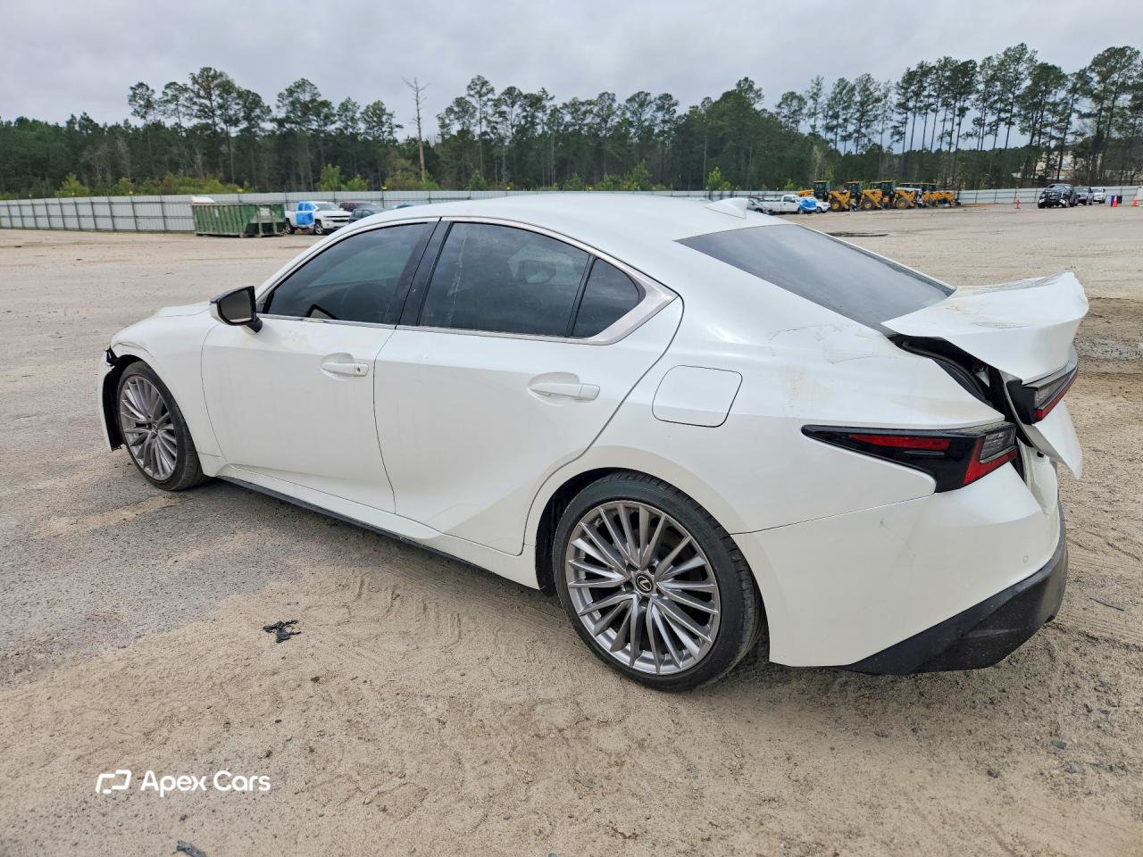 Lexus IS 2022
