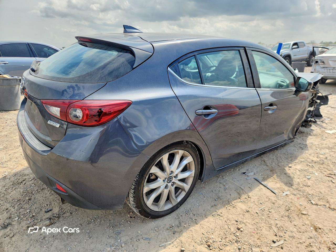Mazda 3 2016