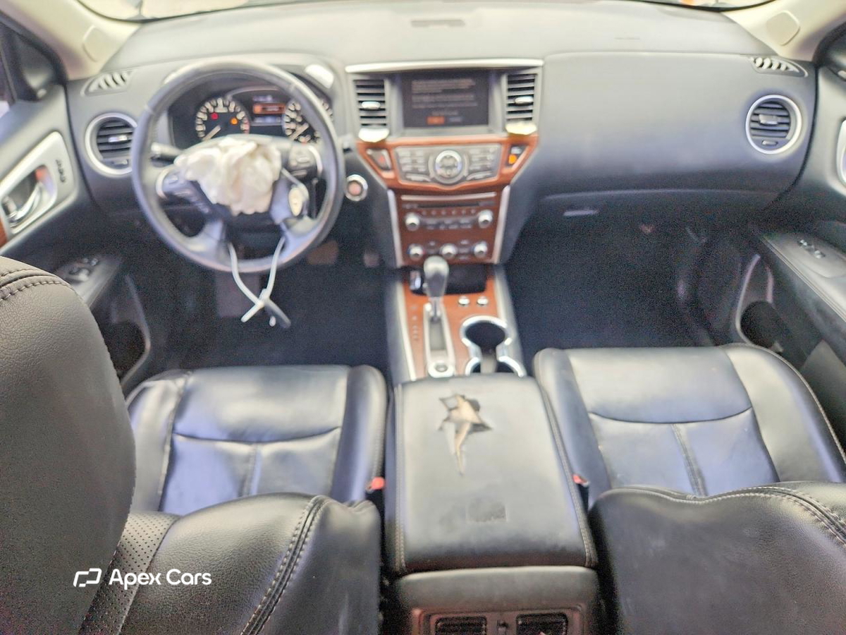 Nissan Pathfinder 2017