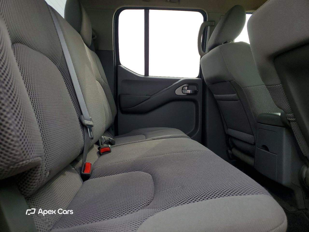 Nissan Navara (Frontier) 2010