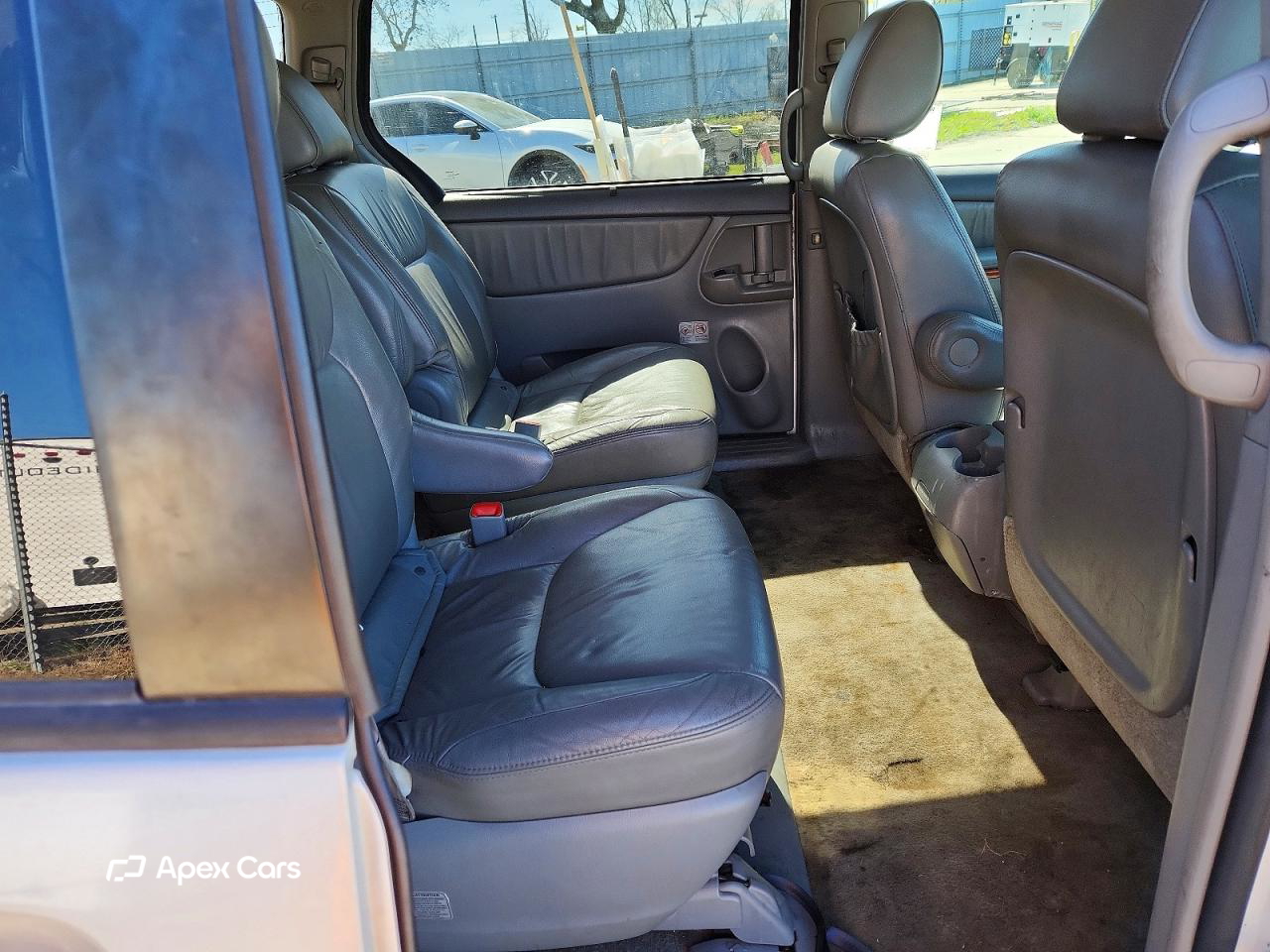 Toyota Sienna 2010