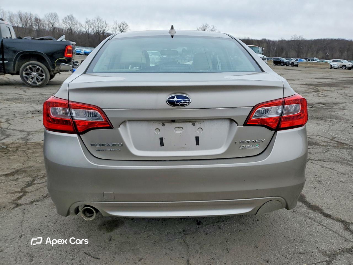 Subaru Legacy 2016