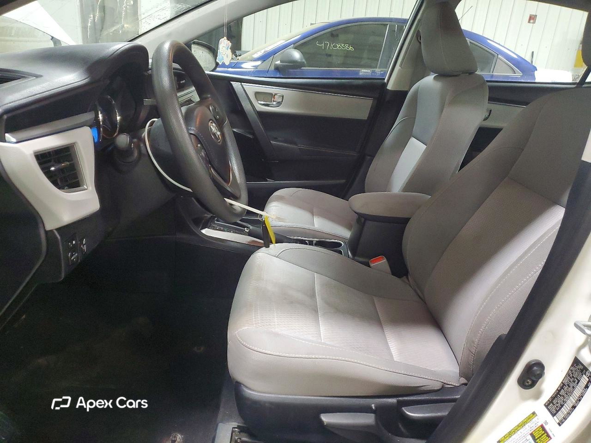 Toyota Corolla 2015