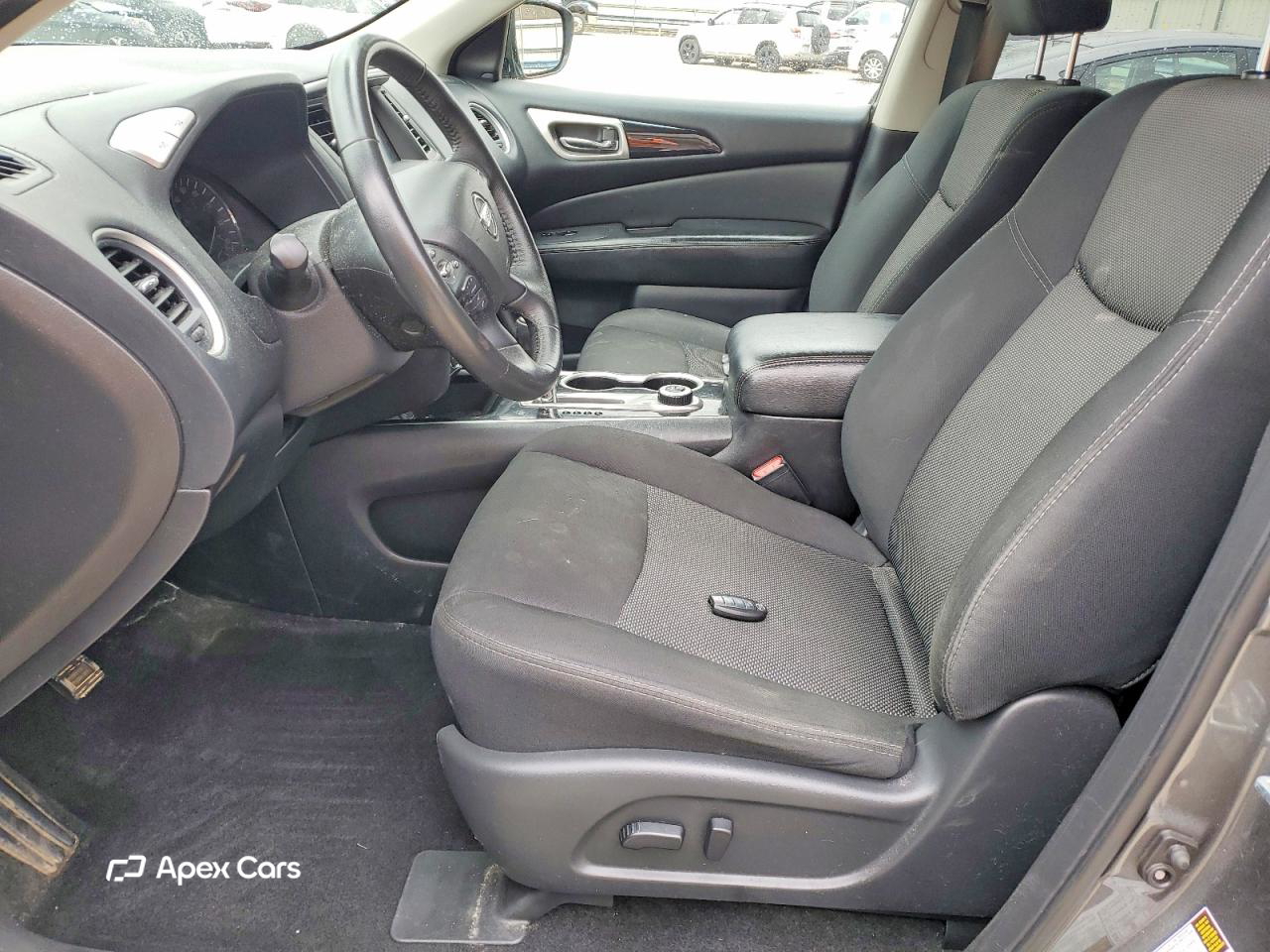 Nissan Pathfinder 2020