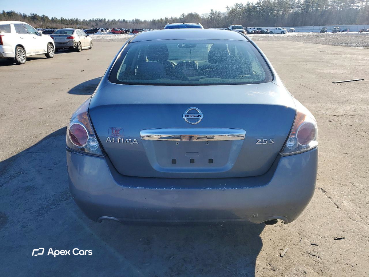 Nissan Altima 2012