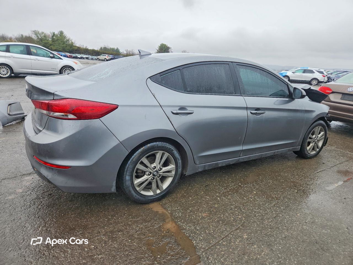Hyundai Elantra 2018
