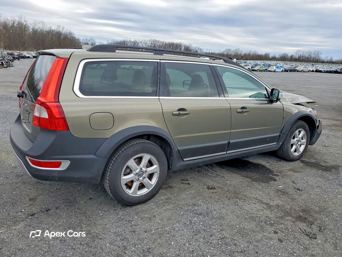 Volvo XC70 2011