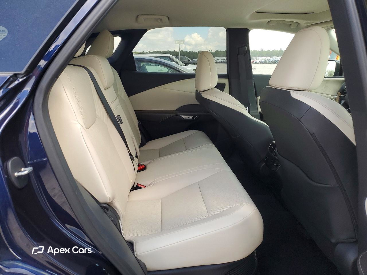 Lexus RX 2024