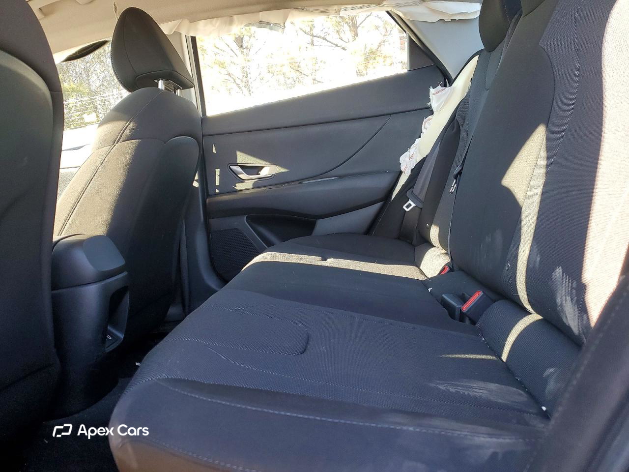 Hyundai Elantra 2025