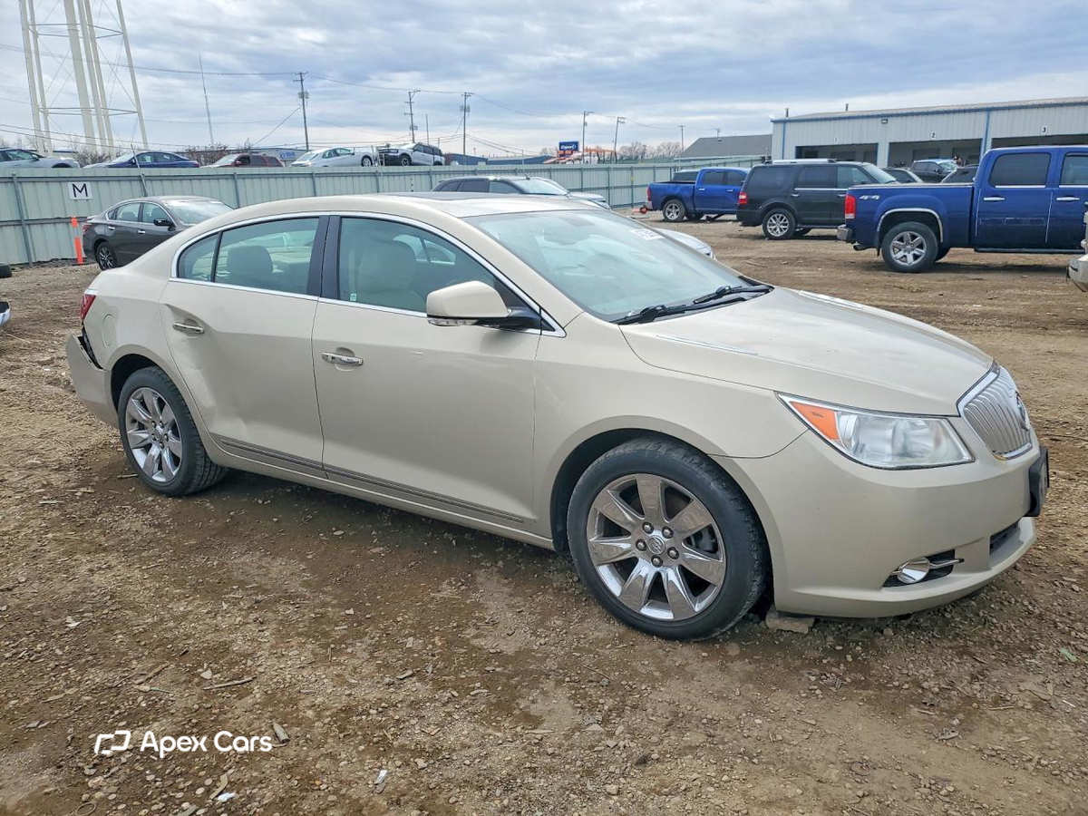 Buick LaCrosse 2011