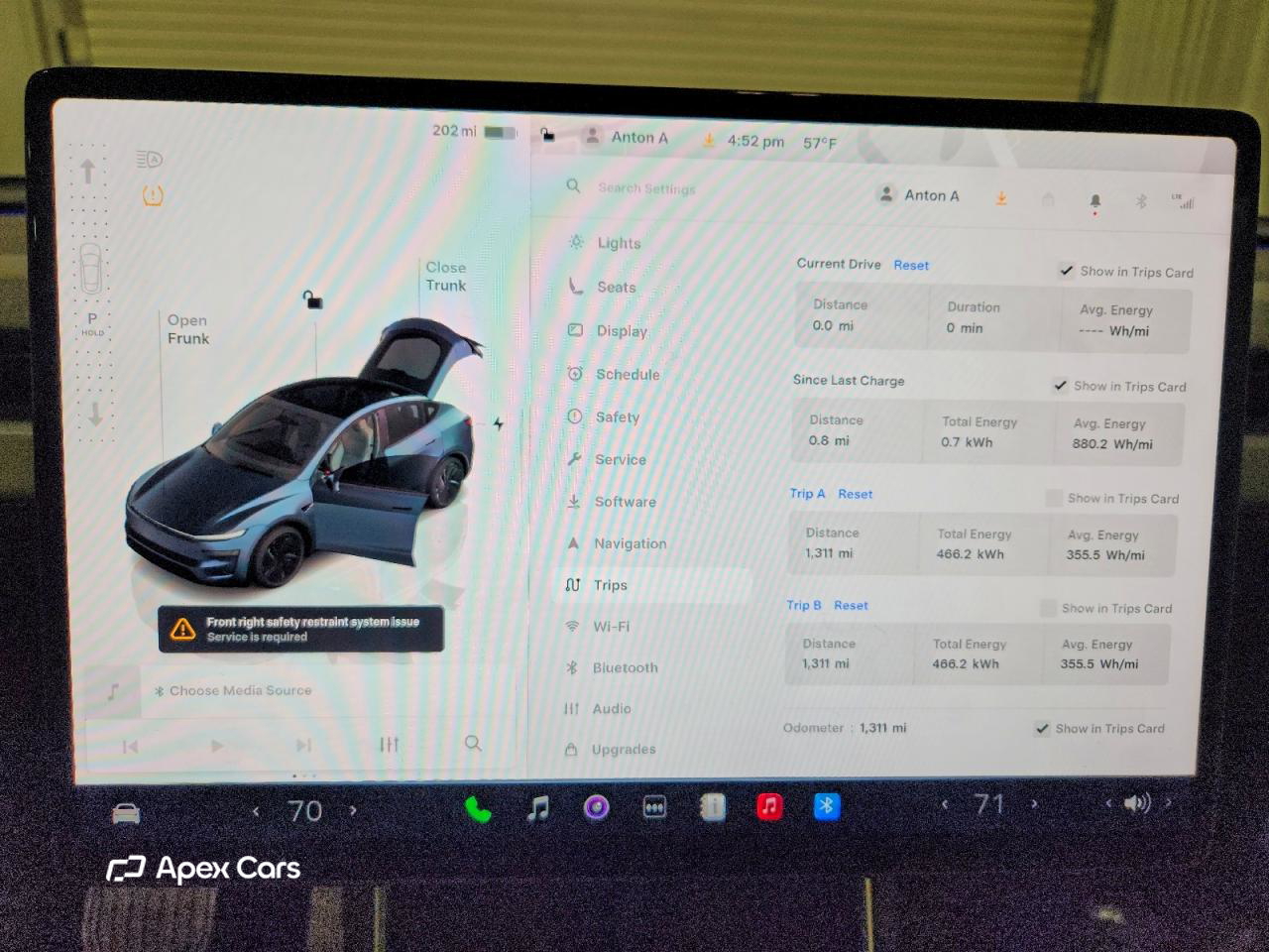 Tesla Model Y 2026