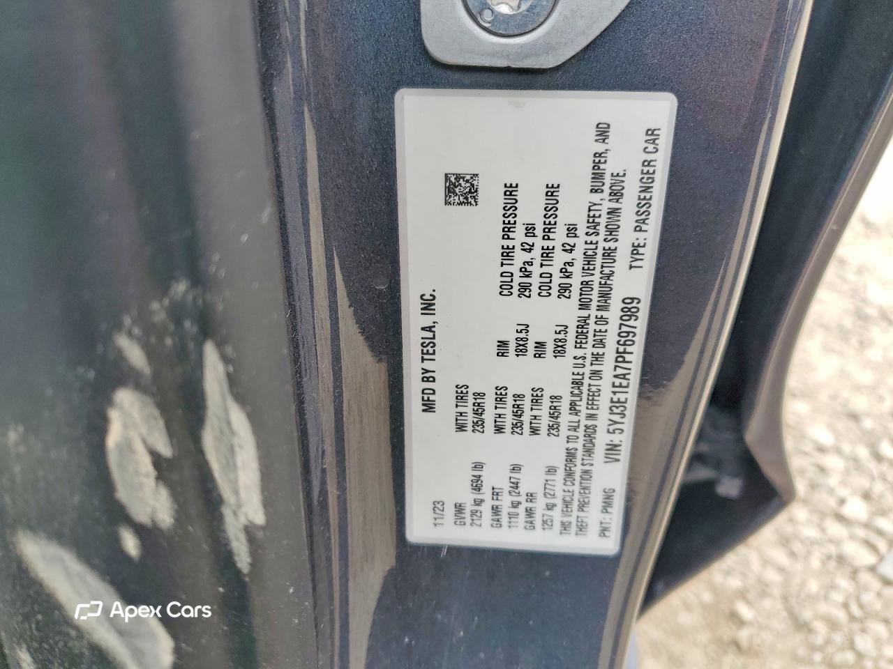Tesla Model 3 2023