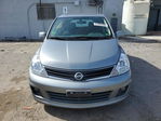 Nissan Versa 2011