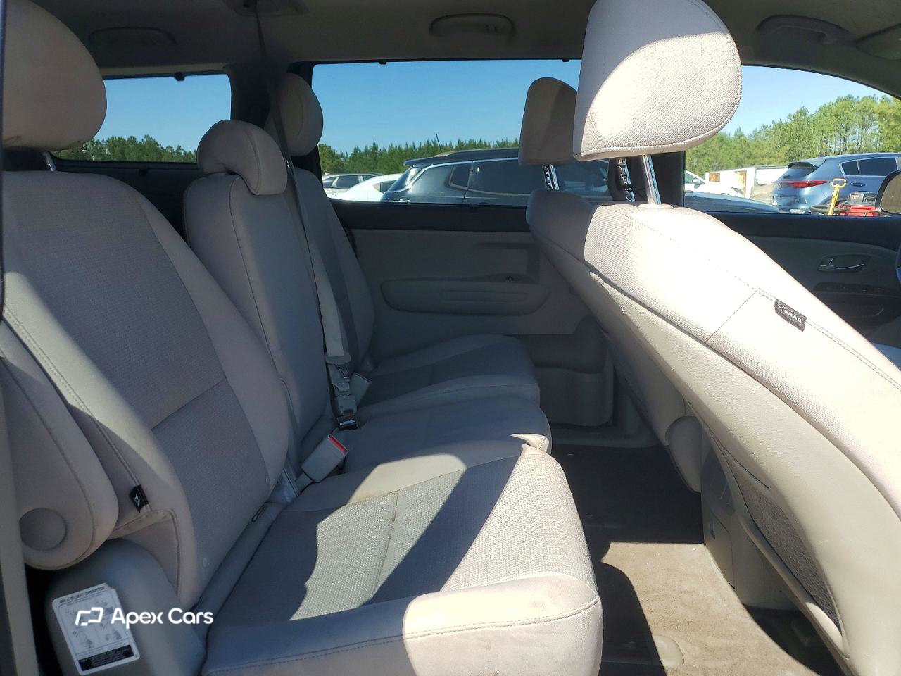 Kia Sedona 2016
