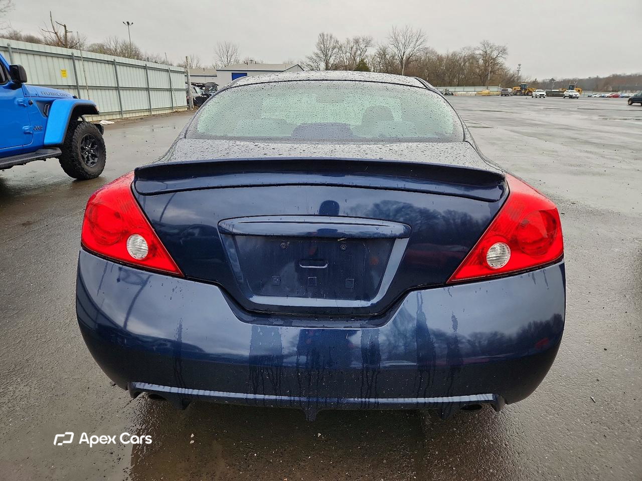 Nissan Altima 2010