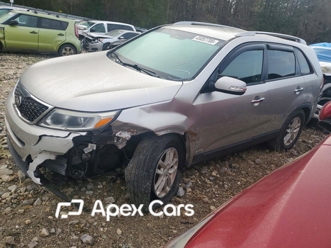 Kia Sorento 2015 - Image 1 of 13