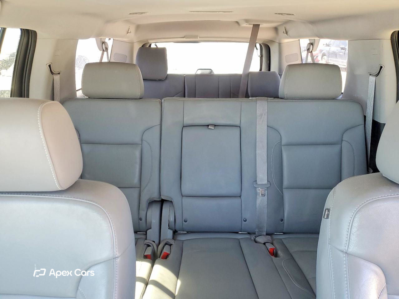 Chevrolet Suburban 2015