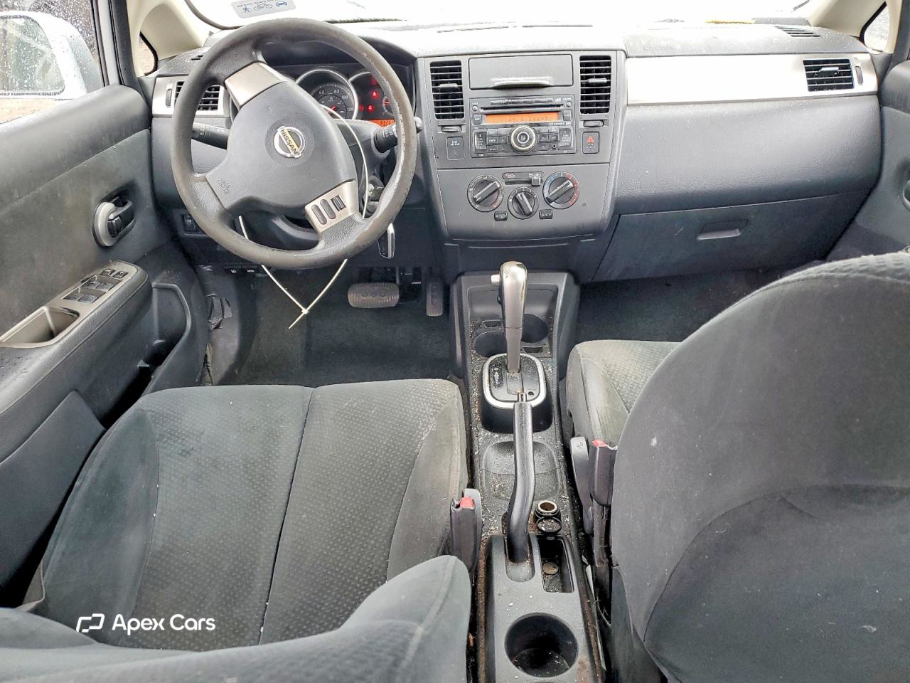 Nissan Versa 2011