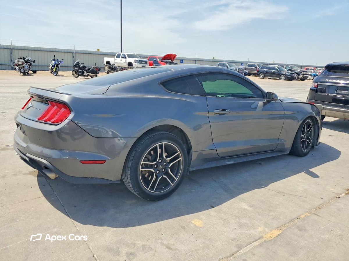 Ford Mustang 2021