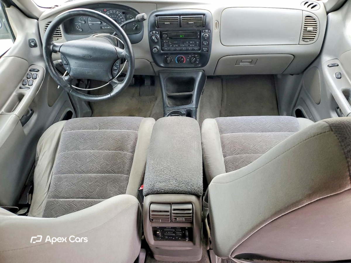 Ford Explorer 2001