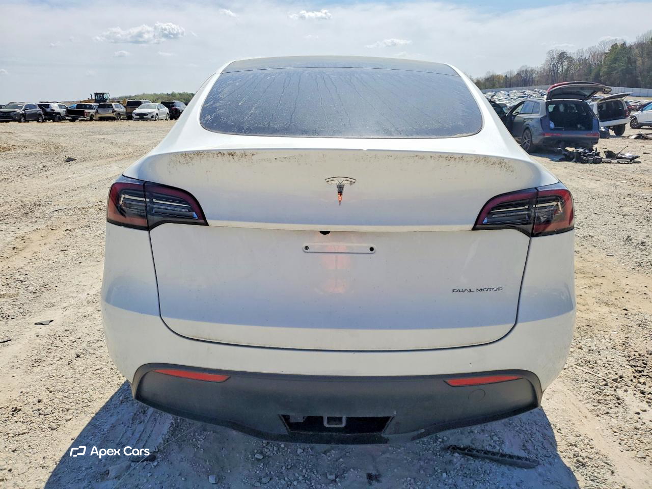 Tesla Model Y 2023
