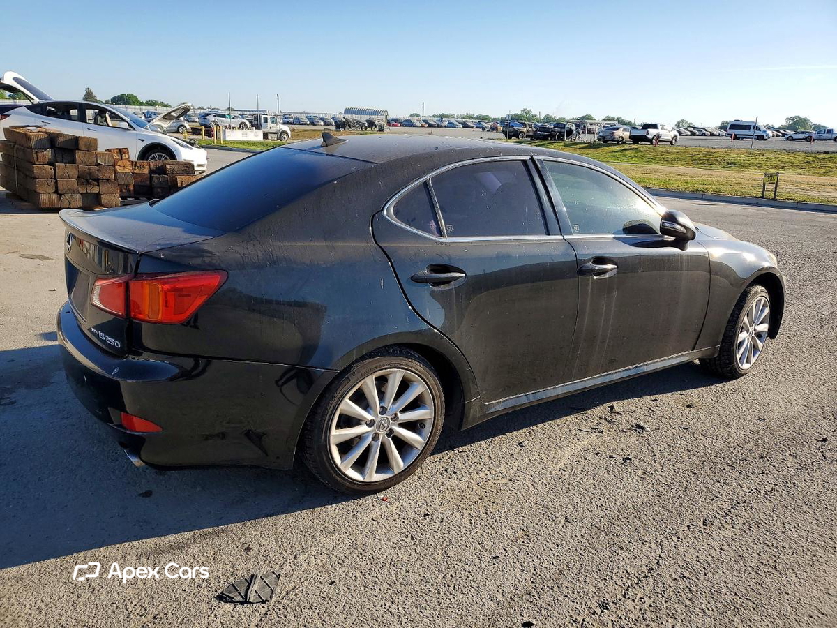 Lexus IS 2010