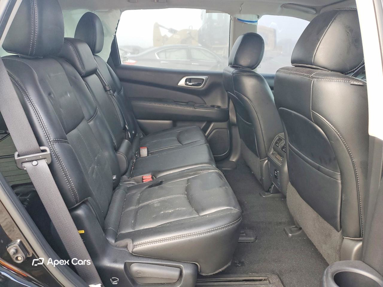 Nissan Pathfinder 2017